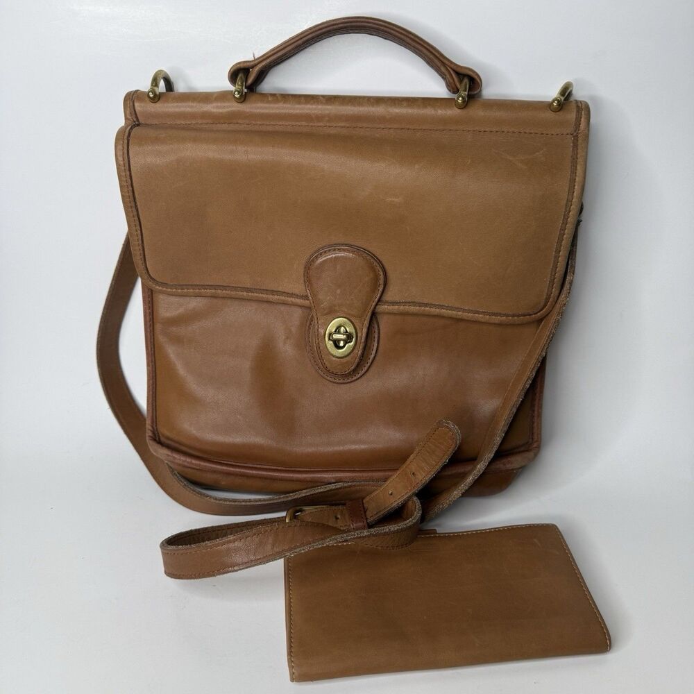 Vintage Coach Willis Bag 9927 British Tan Leather Crossbody USA Made With Wallet